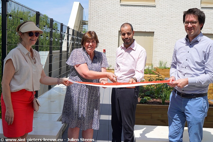 2025-06-20-Opening belevingsterras Zilverlinde (6) – Sint-Pieters-Leeuw ...